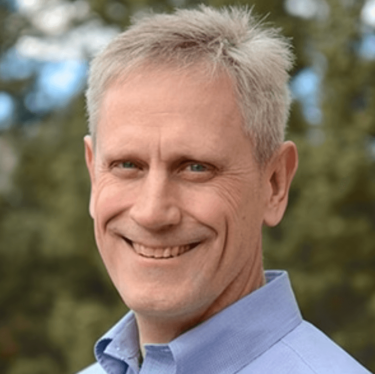 headshot of Matthew Posewitz